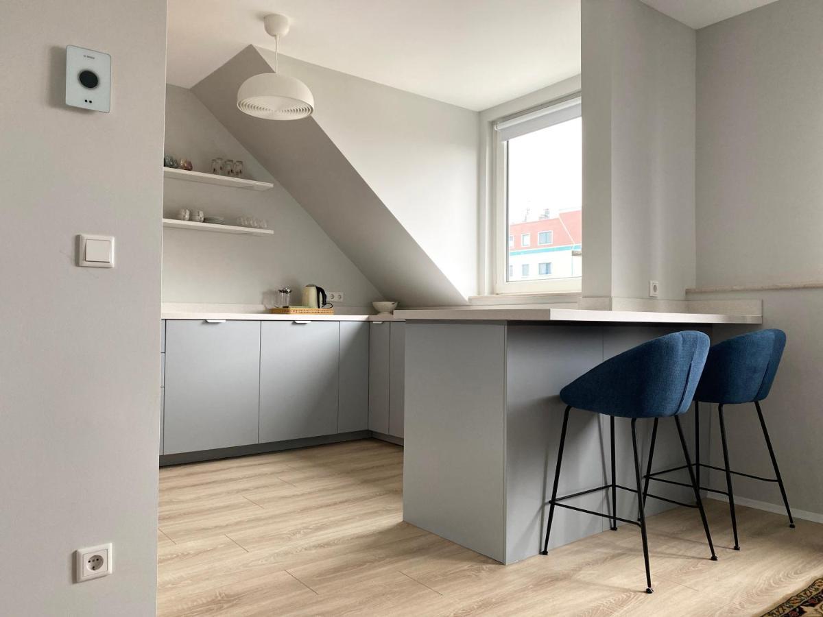 Zentrale Ferienwohnung Fuer Bis Zu 4 Personen เบรเมอร์ฮาเฟิน ภายนอก รูปภาพ