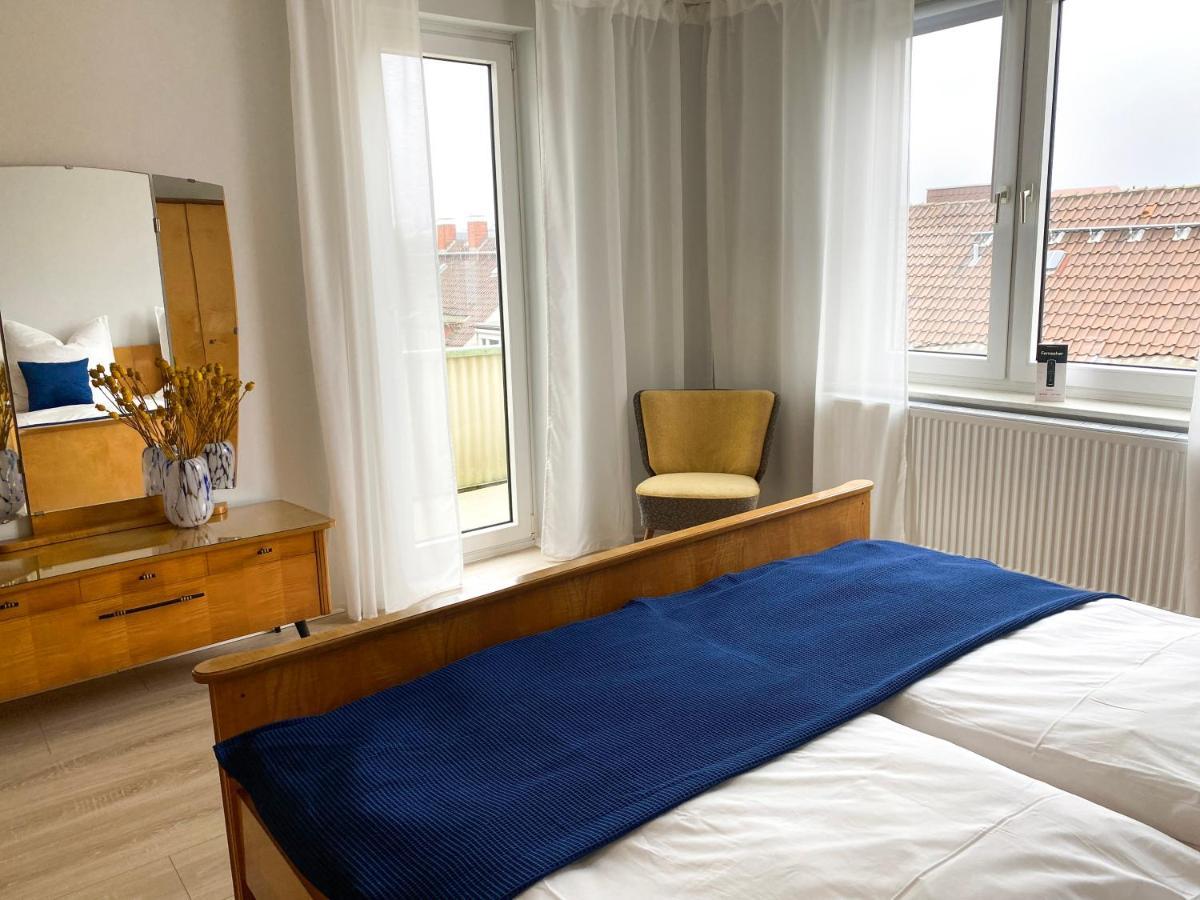 Zentrale Ferienwohnung Fuer Bis Zu 4 Personen เบรเมอร์ฮาเฟิน ภายนอก รูปภาพ