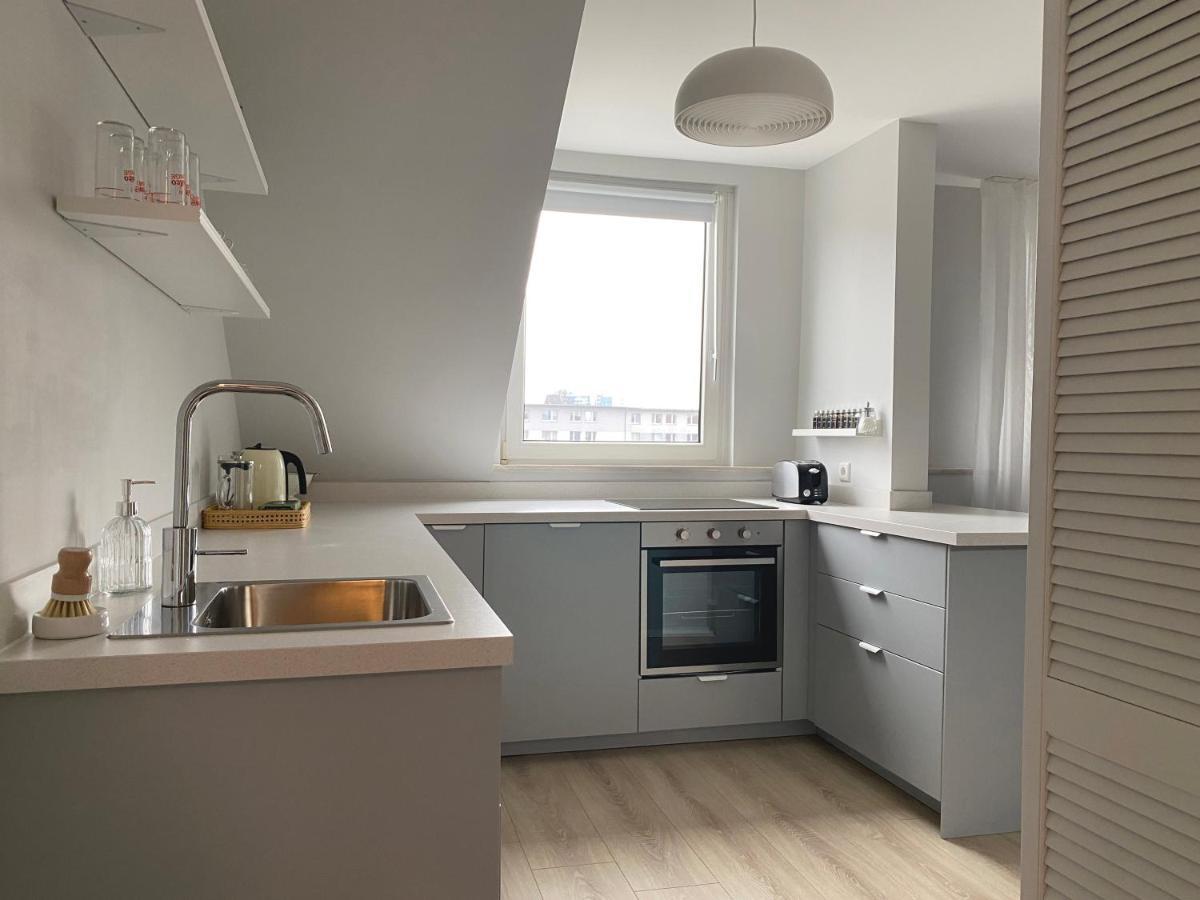 Zentrale Ferienwohnung Fuer Bis Zu 4 Personen เบรเมอร์ฮาเฟิน ภายนอก รูปภาพ