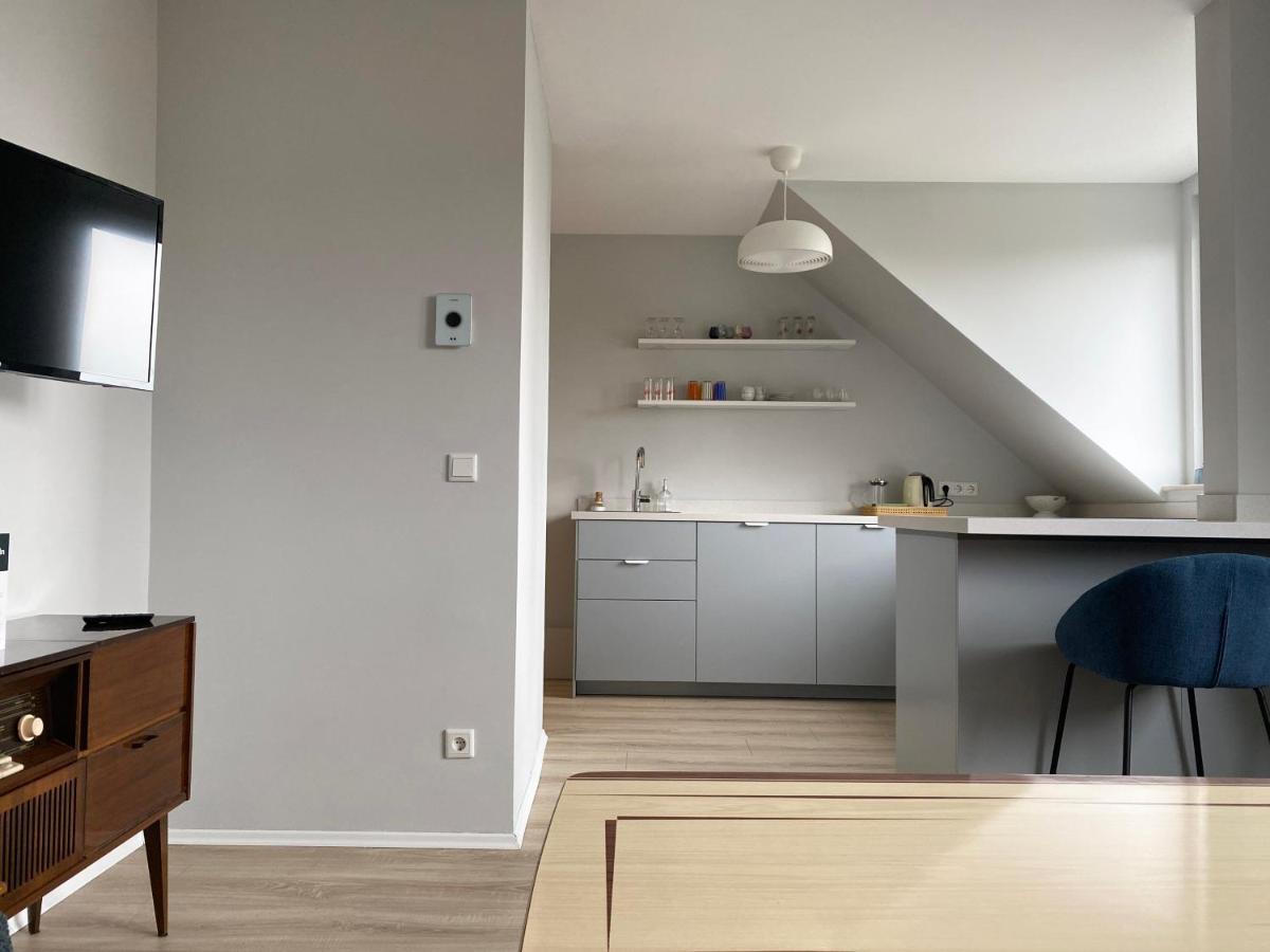 Zentrale Ferienwohnung Fuer Bis Zu 4 Personen เบรเมอร์ฮาเฟิน ภายนอก รูปภาพ