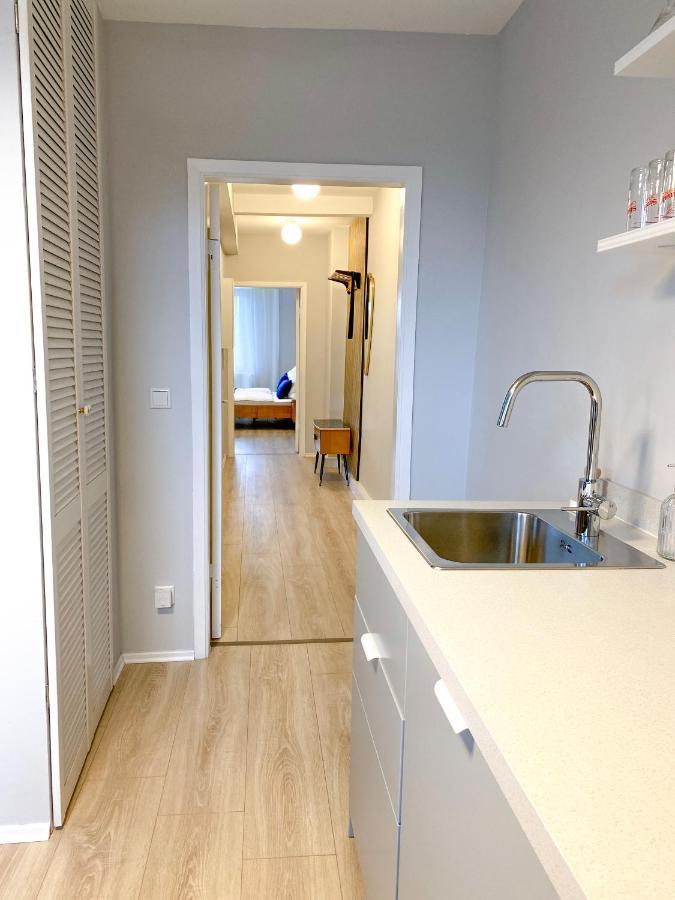 Zentrale Ferienwohnung Fuer Bis Zu 4 Personen เบรเมอร์ฮาเฟิน ภายนอก รูปภาพ